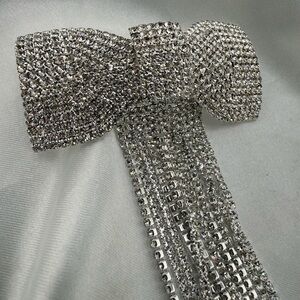 Sparkling Silver Rhinestone Bow Brooch